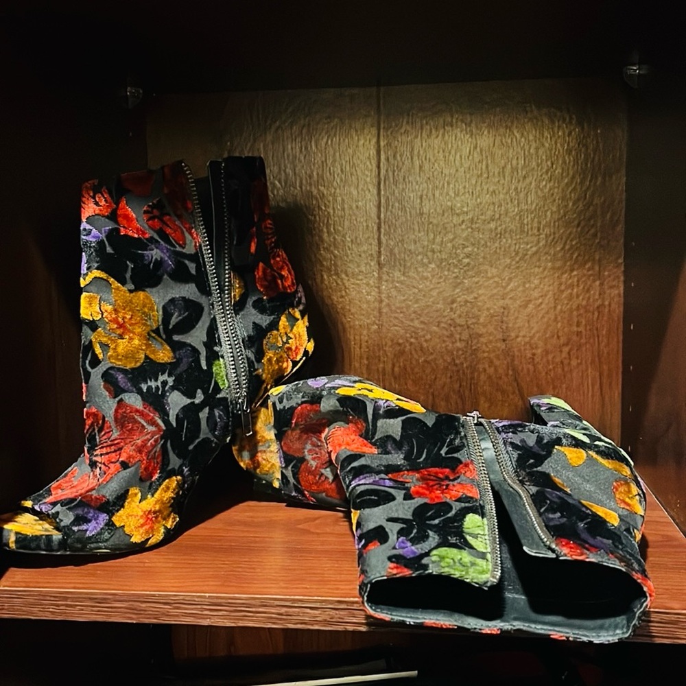STEVE MADDEN Velvet Jewel Tone Burnout Open Toe Bootie - Picture 4 of 9